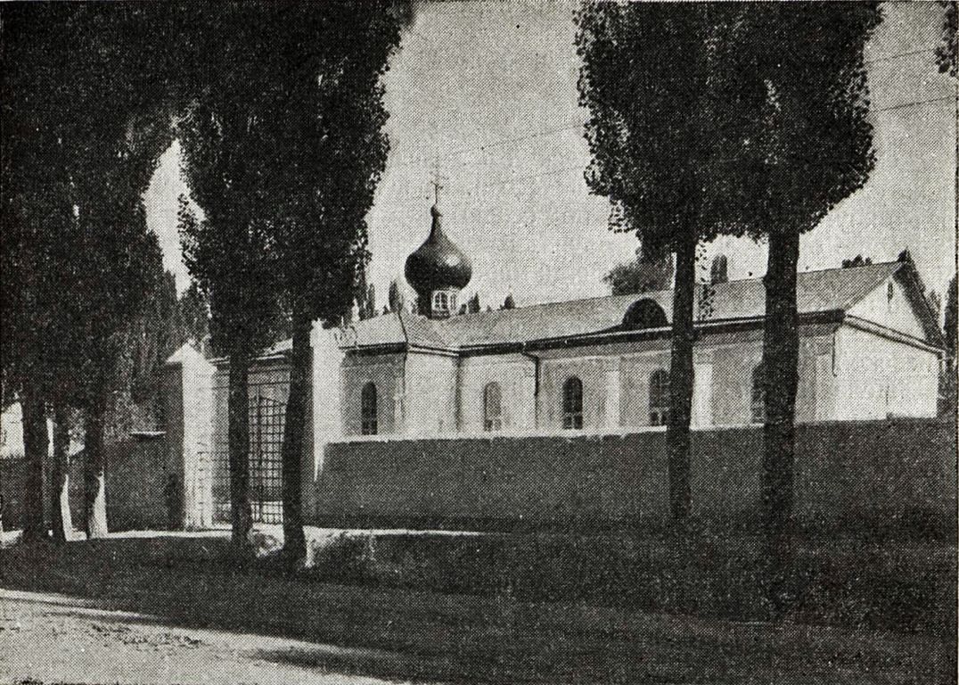 Церковь Георгия Победоносца (новая), Токмак (Кыргызстан, Прочие страны). архивная фотография, Церковь Георгия Победоносца.