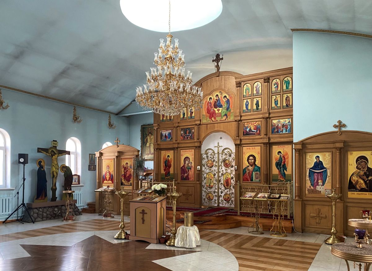 Церковь Рождества Пресвятой Богородицы, Ленинское (Кыргызстан, Прочие страны). интерьер и убранство, Внутренний вид