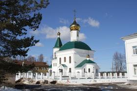 Шуйское. Церковь Троицы Живоначальной на Сухоне