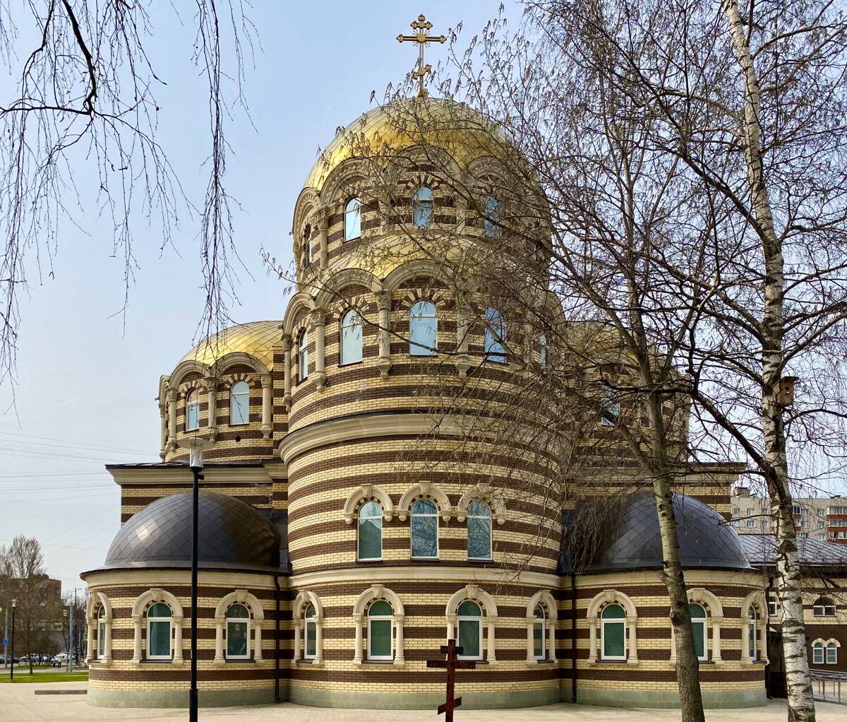 Церковь Ермогена, Патриарха Московского в Гольянове, Гольяново (Восточный административный округ (ВАО), г. Москва). фасады, Восточный фасад