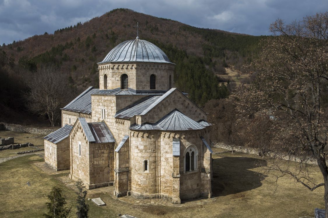 Градацкий Благовещенский монастырь, Горни-Градац (Рашский округ, Сербия). фасады