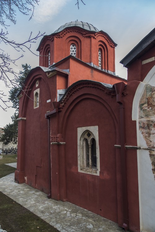 Печ. Печский патриарший монастырь. Церковь Димитрия Солунского. фасады