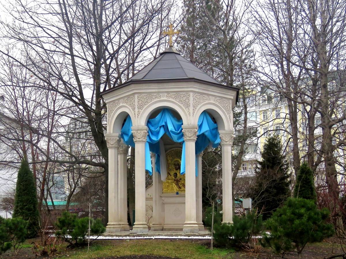 фасады. Зачатьевский монастырь. Часовня иконы Божией Матери 