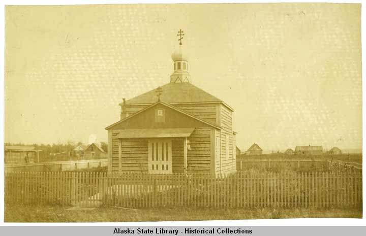 Церковь Успения Пресвятой Богородицы, Кенай (Kenai) (Аляска, США). архивная фотография, Старинное фото. Церковь ещё без колокольни и не обшита тёсом
