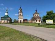 Заречное. Храмовый комплекс церквей Михаила Архангела и Троицы Живоначальной. Колокольня