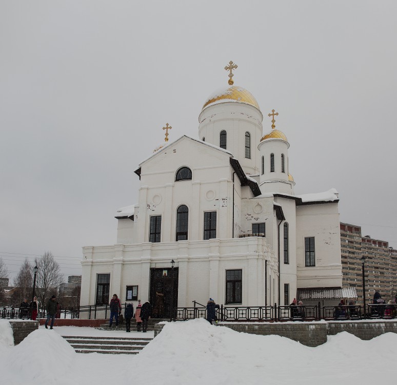 Ярцево. Церковь Георгия Победоносца. фасады
