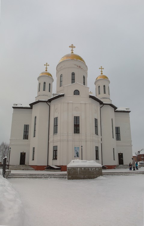 Ярцево. Церковь Георгия Победоносца. фасады