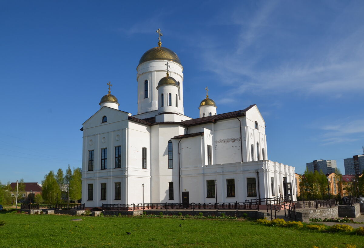 Ярцево. Церковь Георгия Победоносца. фасады