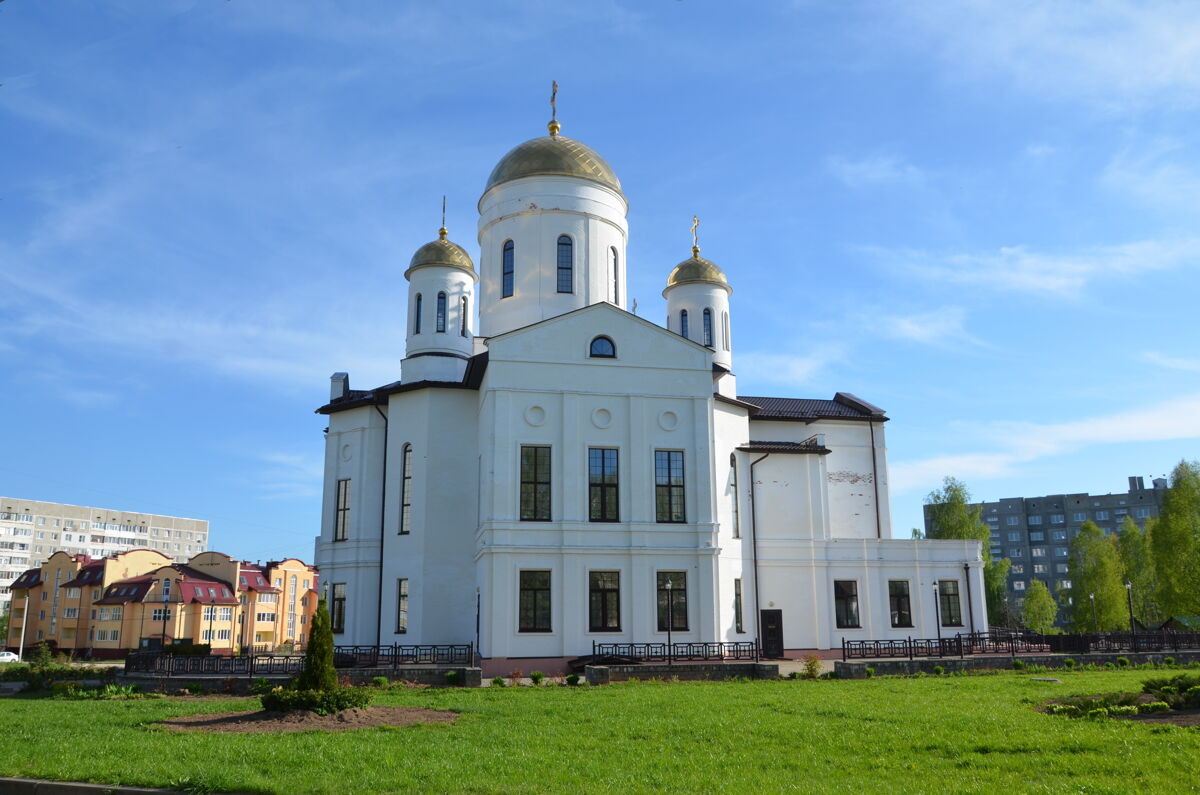 Церковь Георгия Победоносца, Ярцево (Ярцевский район, Смоленская область). фасады