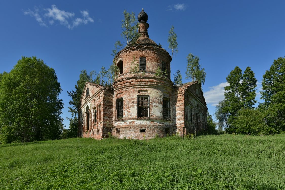 Церковь Рождества Христова, Свиньино (Галичский район, Костромская область). фасады, Вид с юго-запада