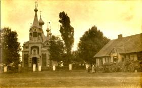 Топольча. Церковь Исидора Пелусиотского