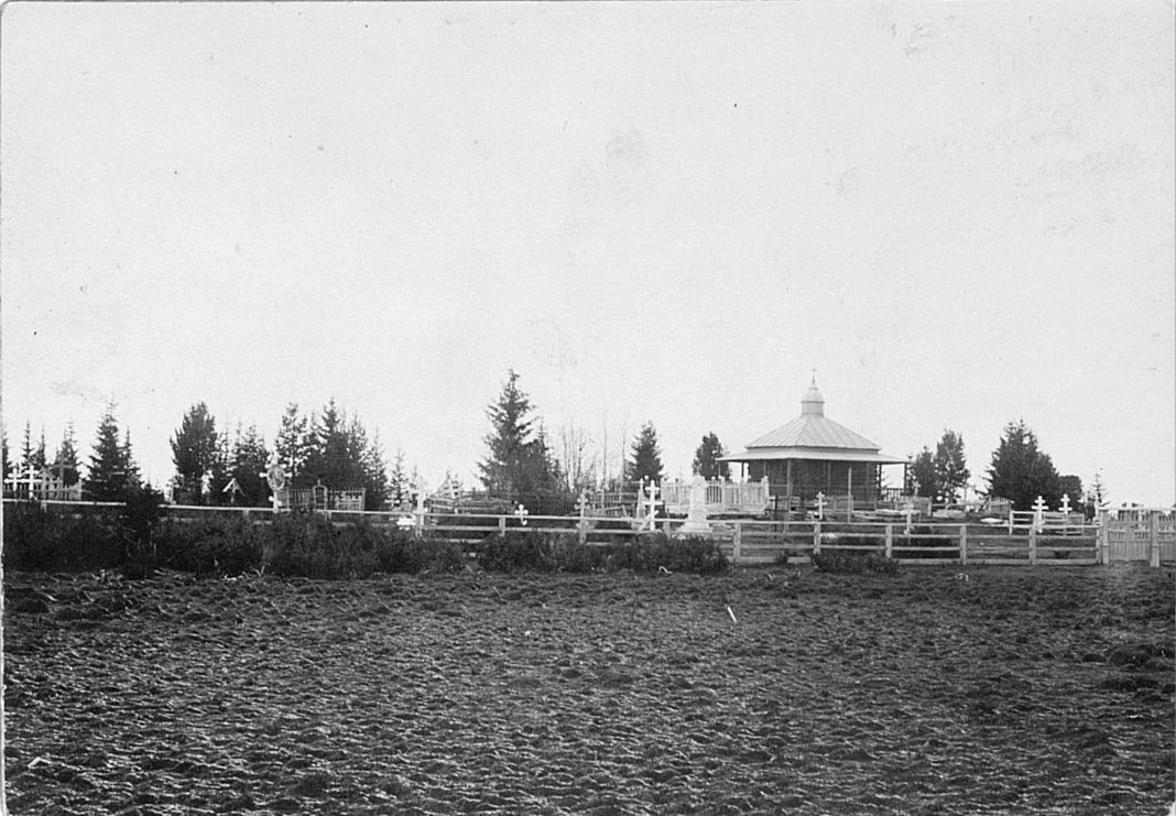 Берёзово. Часовня Креста Господня. архивная фотография, Фото 1906 года