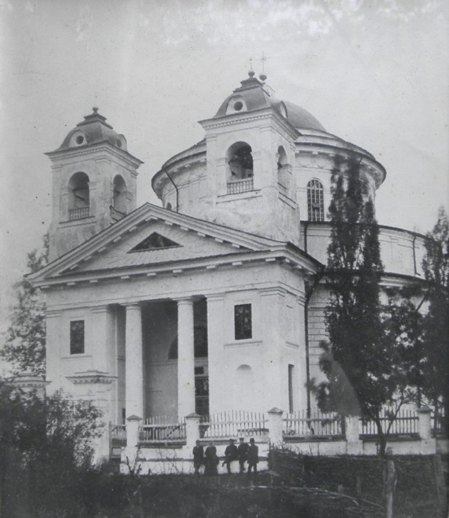 Вергуны. Церковь Рождества Христова. архивная фотография, Фото нач. 20 в. Источник - http://ukrainaincognita.com/ru/poltavska-oblast/verguny-khram-panteon-bazylevskykh