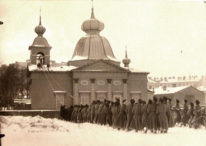 Собор Троицы Живоначальной (временный), Петроградский район (Санкт-Петербург, г. Санкт-Петербург). архивная фотография, Временный собор. Фото с сайта http://humus.livejournal.com/