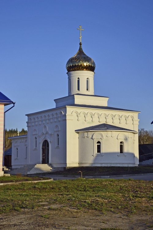 Богородице-Казанский Жадовский мужской монастырь. Церковь Иоанна Воина (?), Самородки (Барышский район, Ульяновская область). фасады