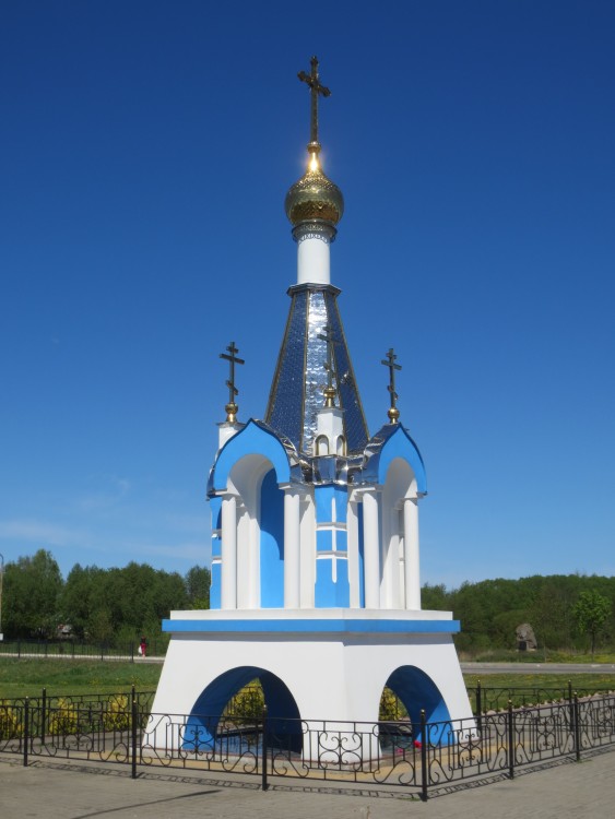 Часовня Воздвижения Креста Господня, Ляховичи (Ляховичский район, Беларусь, Брестская область). фасады