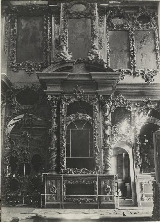 Церковь Иоанна Богослова, Арзамас (Арзамасский район и г. Арзамас, Нижегородская область). архивная фотография, Интерьер. Иконостас. Фото начала 1950-х гг. из фондов Государственного исторического музея. (ГК №42435658)