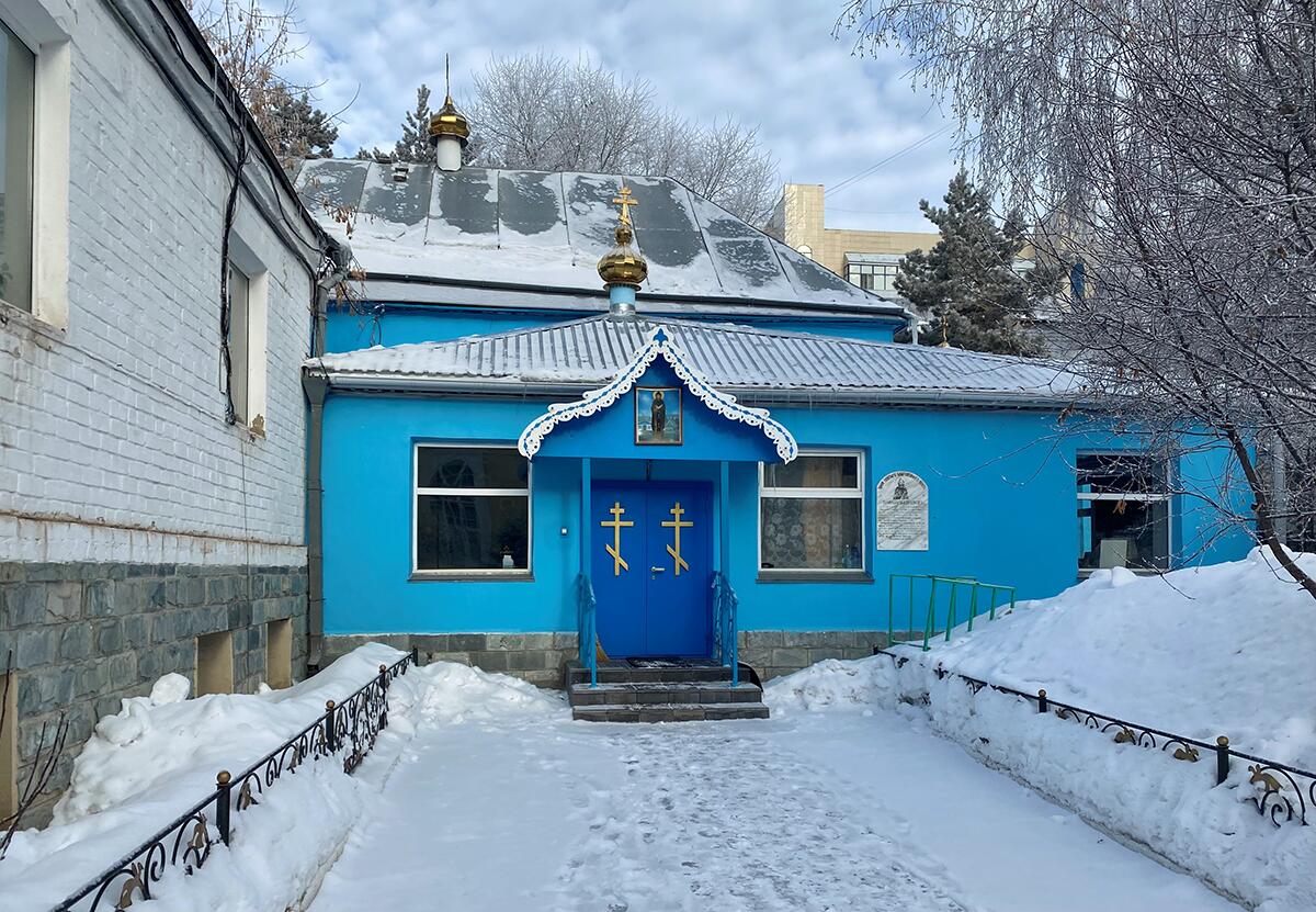 Астанайский Взысканский монастырь. Церковь Александра Невского, Астана (Астана, город, Казахстан). фасады, Вход в церковь