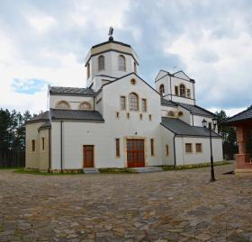 Златибор. Церковь Преображения Господня
