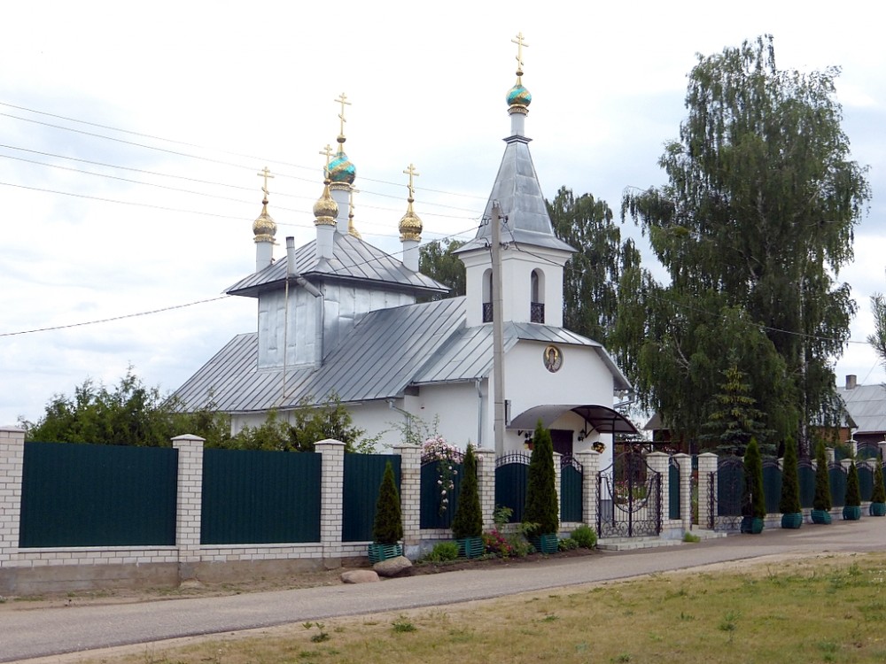 Русаково. Церковь Амвросия Оптинского. фасады