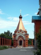 Приволжский район. Неизвестная часовня при церкви Троицы Живоначальной в Отарах