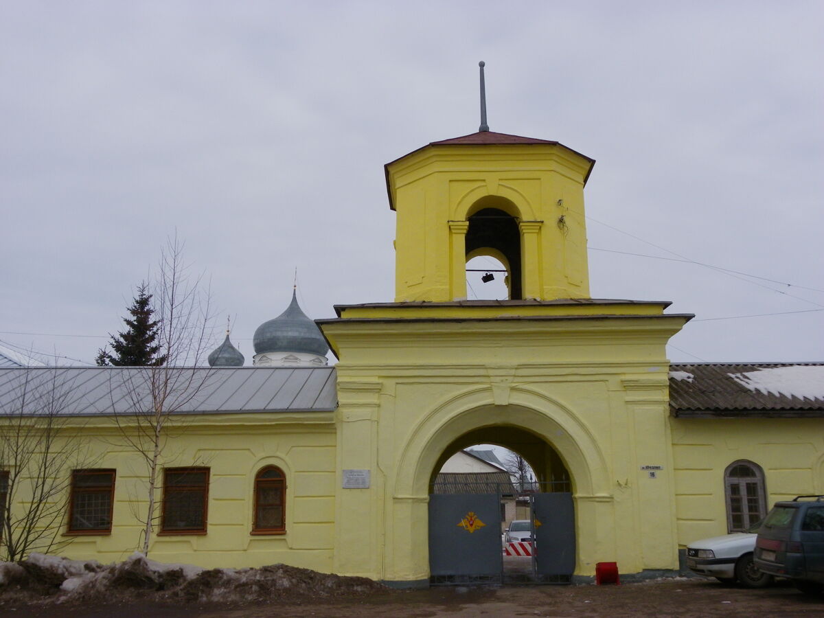 Зверин монастырь. Колокольня, Великий Новгород (Великий Новгород, город, Новгородская область). фасады