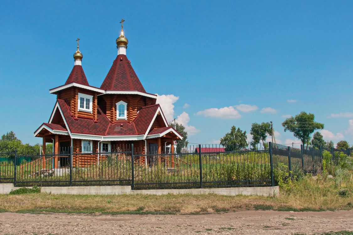 Церковь Николая Чудотворца, Иевлево (Богородицкий район, Тульская область). общий вид в ландшафте