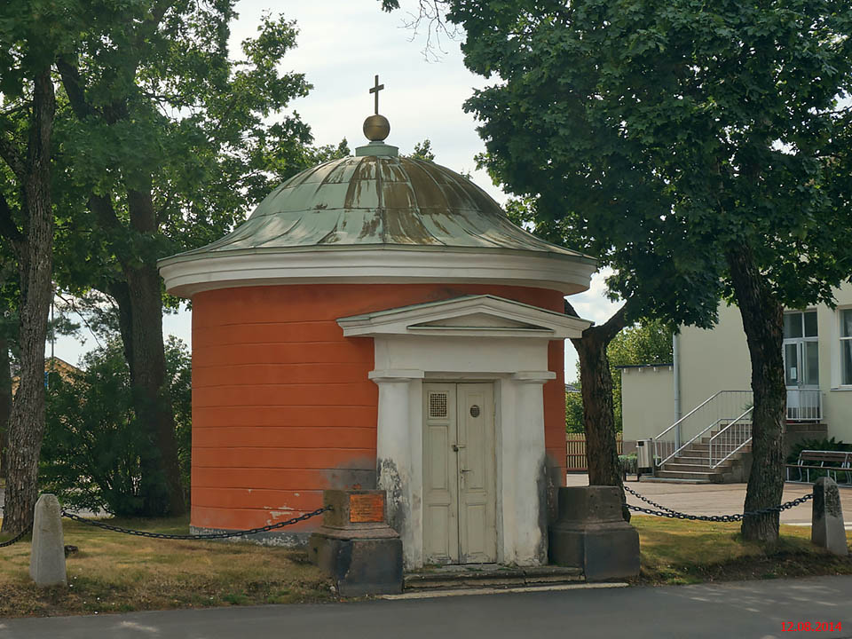 Часовня Петра и Павла, Хамина (Кюменлааксо, Финляндия). фасады