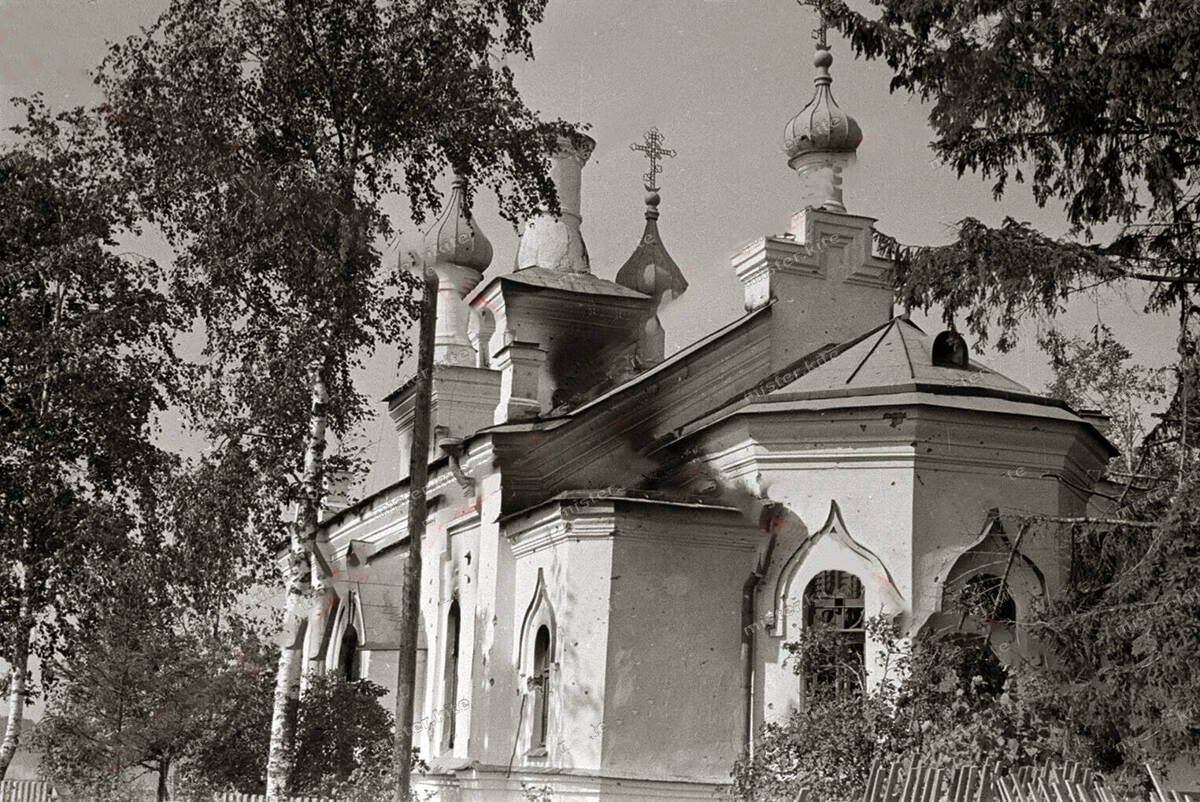 Церковь Казанской иконы Божией Матери (старая), Силламяэ (Sillamäe) (Ида-Вирумаа, Эстония). архивная фотография, Редкий ракурс с юго-восточной стороны. Фото 1941 г. с аукциона e-bay.de