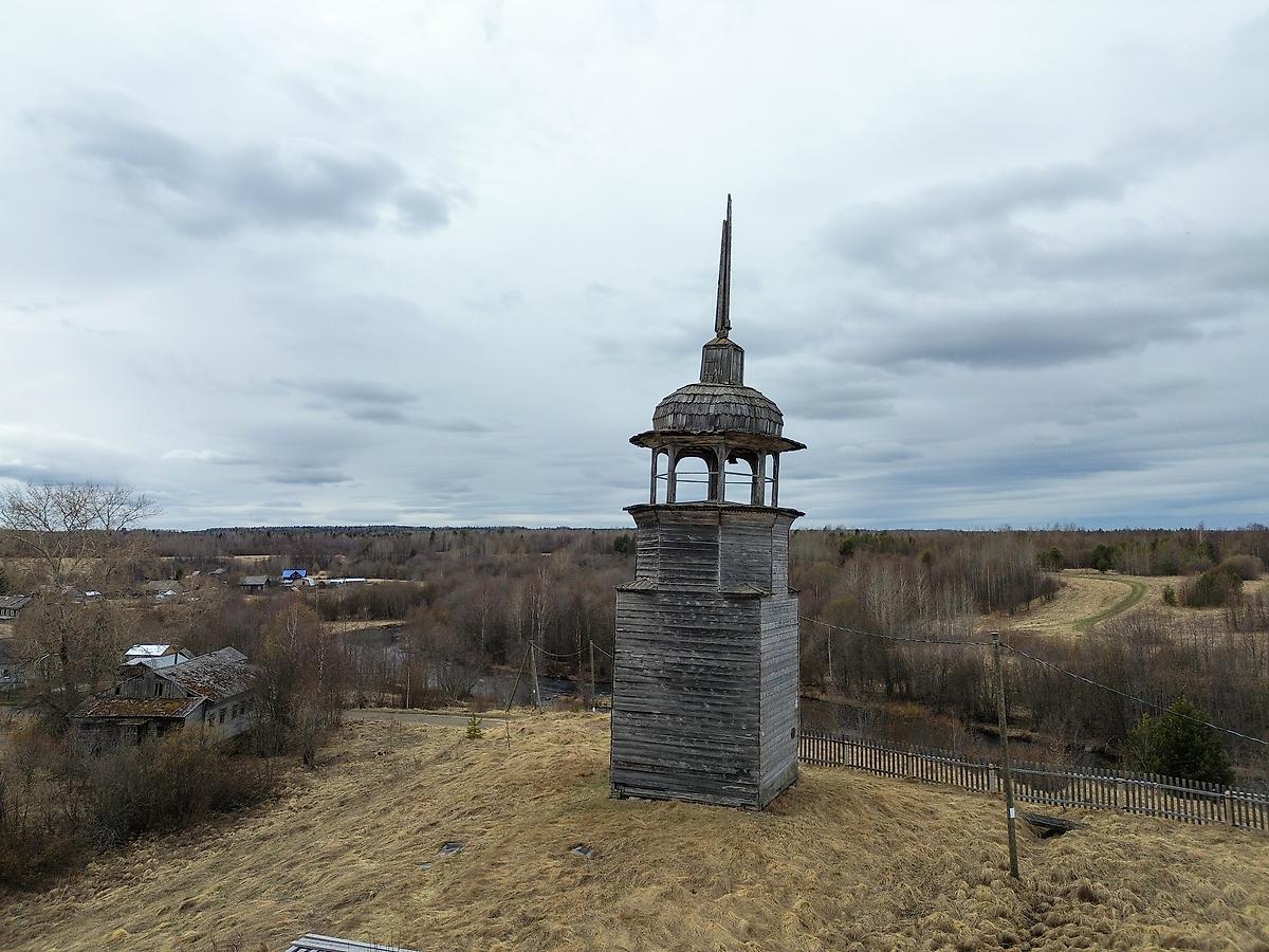 фасады. Колокольня Малошуйского погоста, Абрамовская (Малошуйка) (Онежский район, Архангельская область)