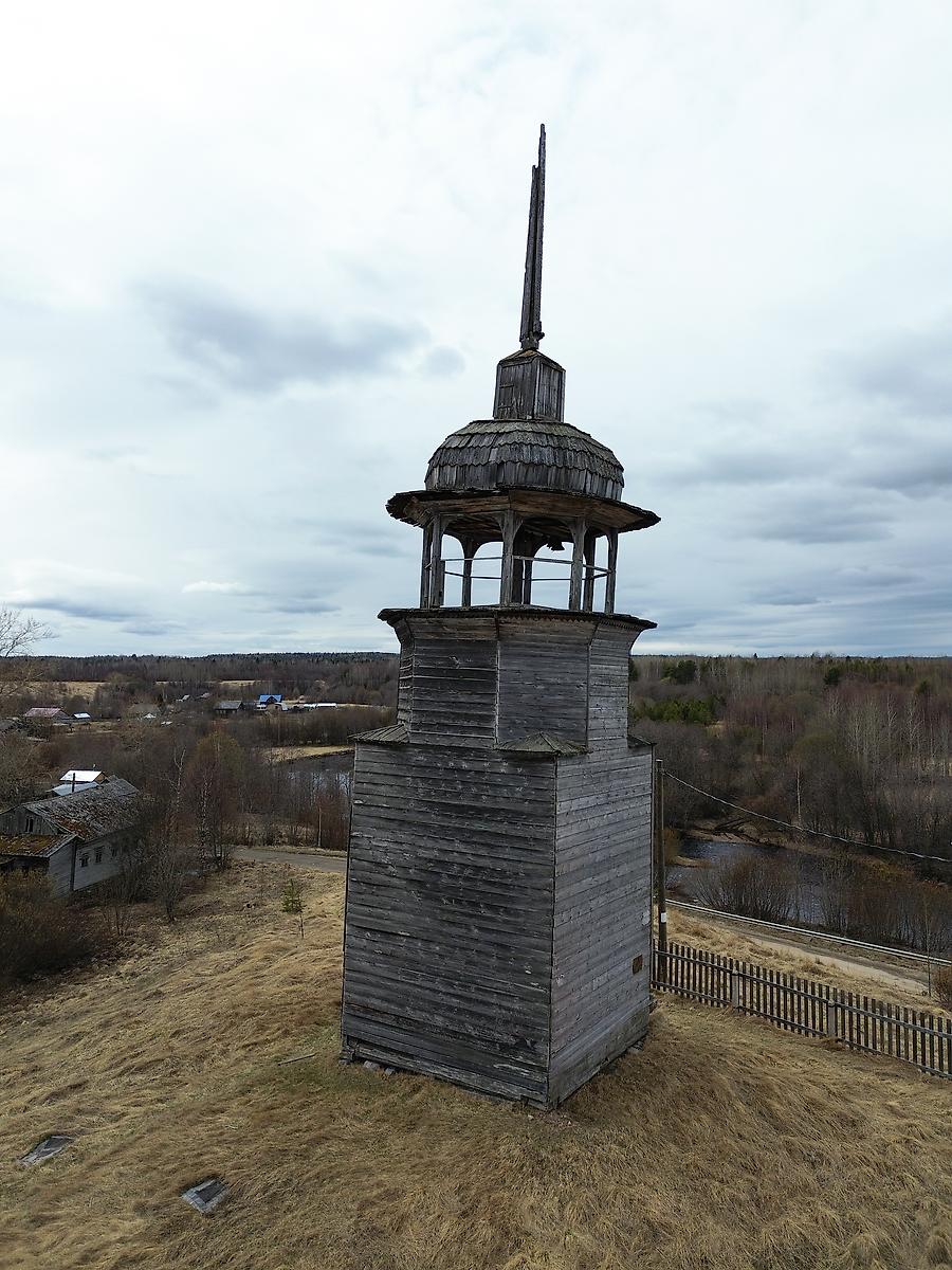 фасады. Колокольня Малошуйского погоста, Абрамовская (Малошуйка) (Онежский район, Архангельская область)