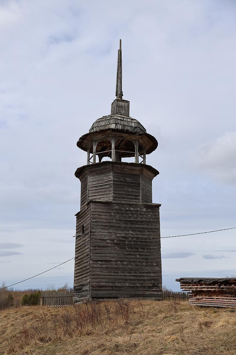 фасады. Колокольня Малошуйского погоста, Абрамовская (Малошуйка) (Онежский район, Архангельская область)