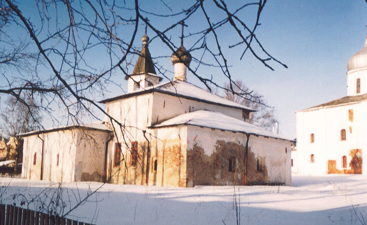 Великий Новгород. Храмовый комплекс бывшего Богородицкого Михалицкого монастыря. фасады