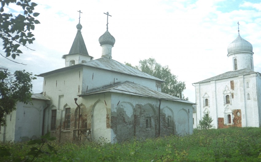 Храмовый комплекс бывшего Богородицкого Михалицкого монастыря, Великий Новгород (Великий Новгород, город, Новгородская область). фасады