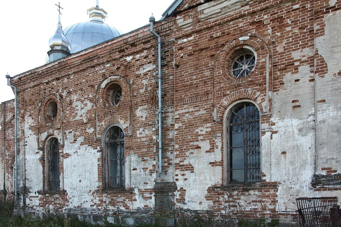 Лебяжье. Церковь Василия Великого. фасады, Северная стена (вид с северо-запада)