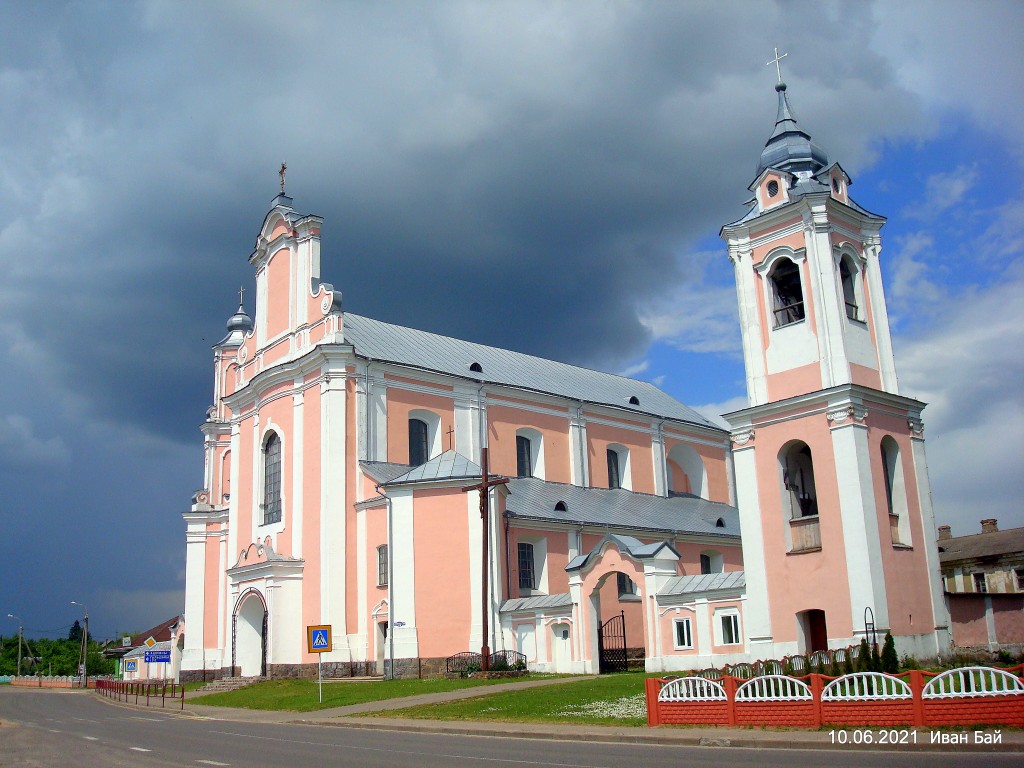 Боруны. Церковь Покрова Пресвятой Богородицы. фасады