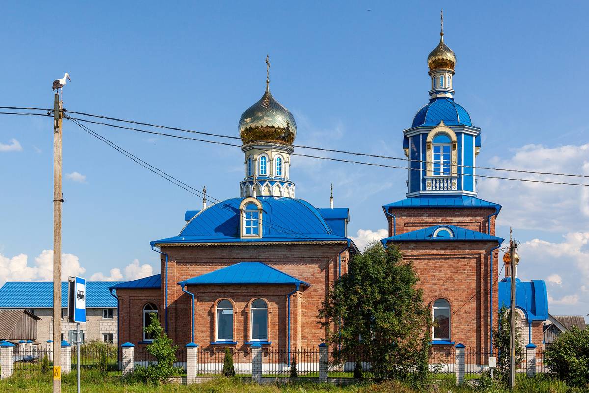 Церковь Успения Пресвятой Богородицы, Хотыничи (Ганцевичский район, Беларусь, Брестская область). фасады