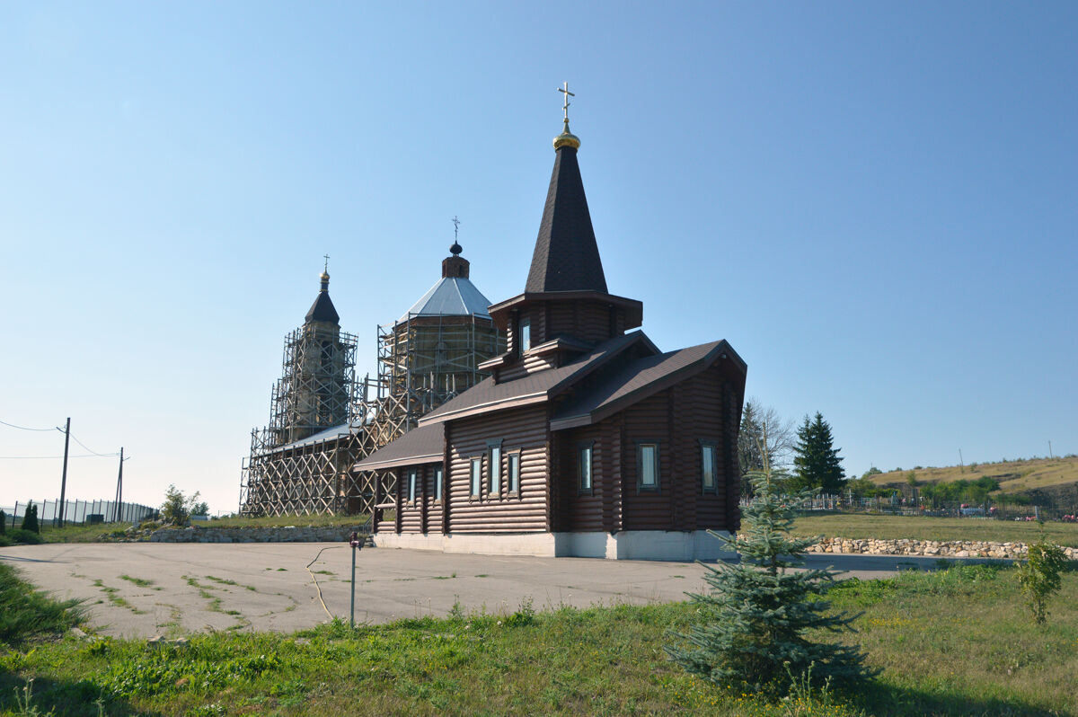Церковь Иоанна Богослова (новая), Кучугуры (Нижнедевицкий район, Воронежская область). фасады