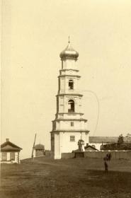 Оренбург. Успенский женский монастырь. Церковь Иверской иконы Божией Матери в надвратной колокольне