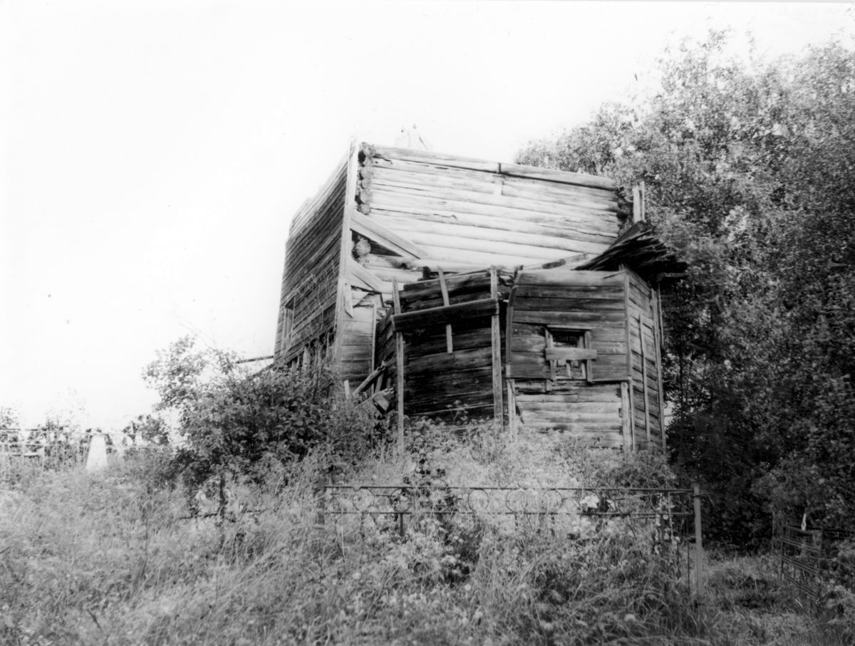 фасады. Церковь Казанской иконы Божией Матери, Сурушино (Кувшиновский район, Тверская область)