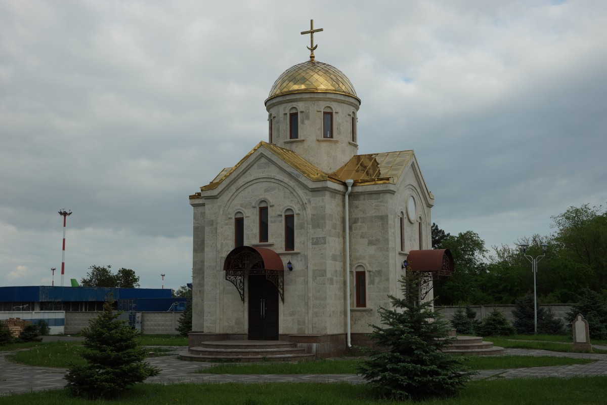 Церковь Илии Пророка при аэропорте Минеральные Воды, Минеральные Воды (Минераловодский район, Ставропольский край). фасады