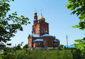 Кочубеевское. Церковь Успения Пресвятой Богородицы