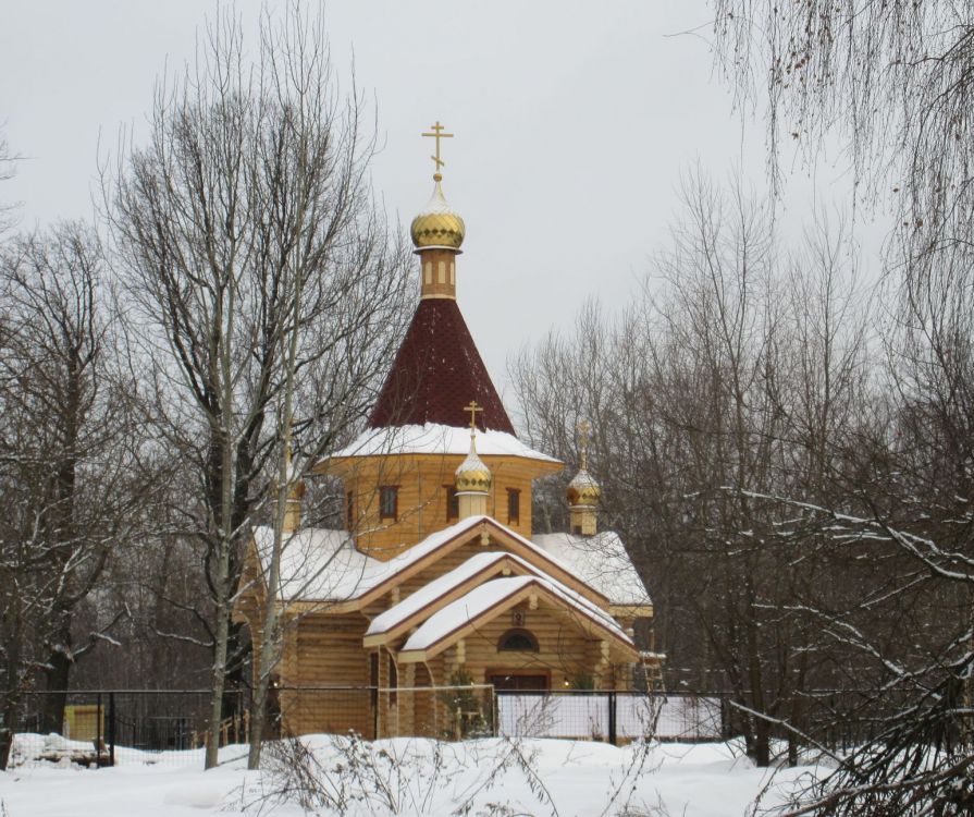 Лианозово. Церковь Александра Невского в Лианозове. фасады