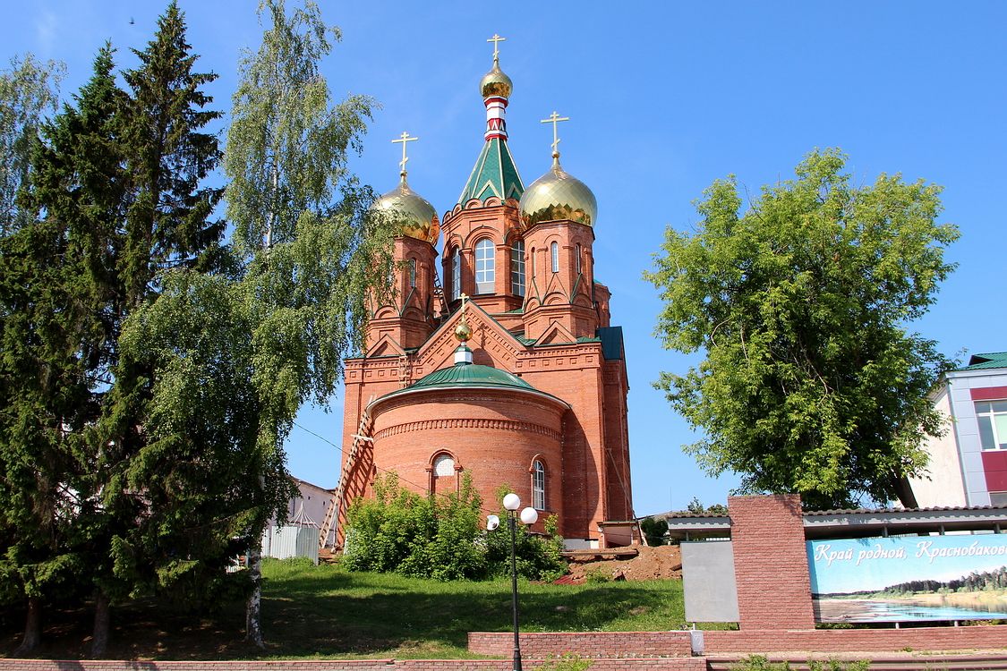 Красные Баки. Церковь Николая Чудотворца (новая). фасады