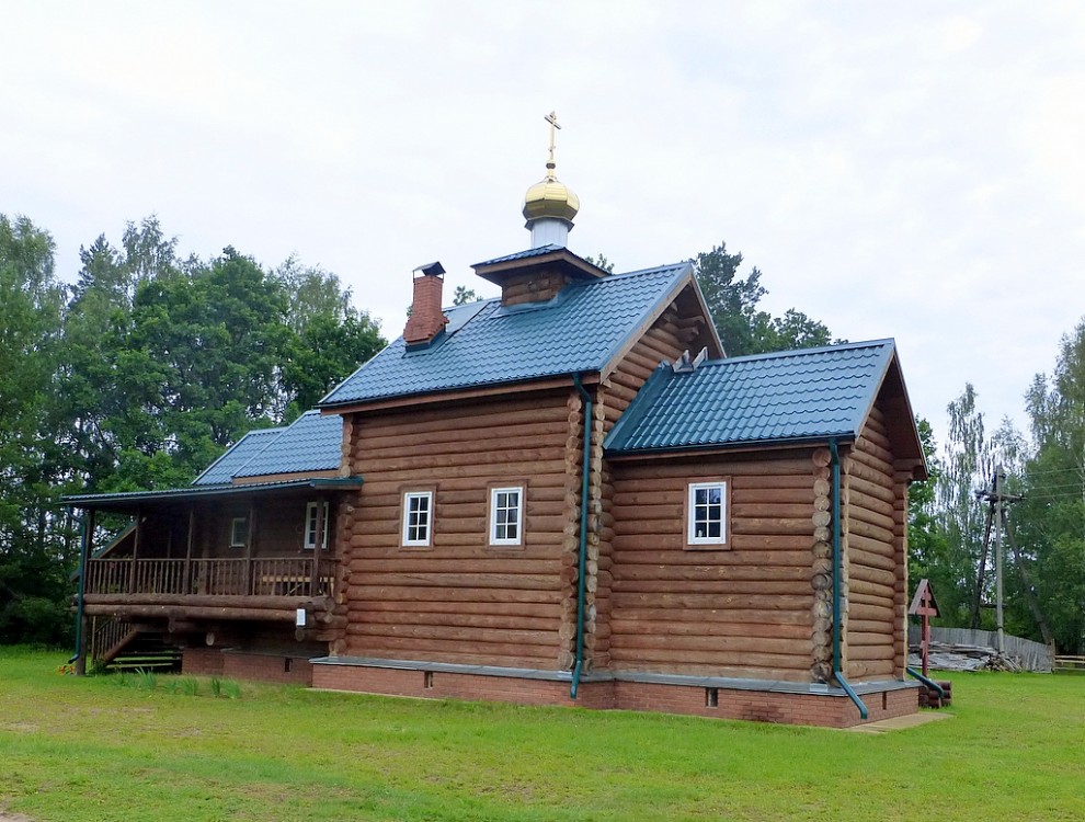 Тутань. Церковь Рождества Пресвятой Богородицы. фасады