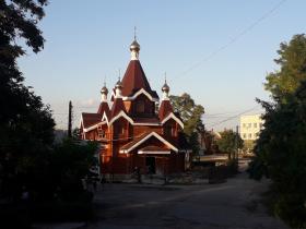 Луганск. Церковь Владимирской иконы Божией Матери