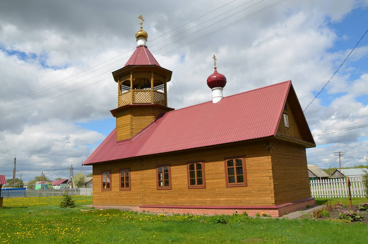 Церковь Иннокентия, епископа Пензенского и Саратовского, Родники (Лунинский район, Пензенская область). фасады