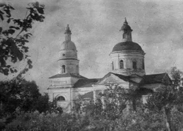 Погар. Церковь Успения Пресвятой Богородицы. архивная фотография