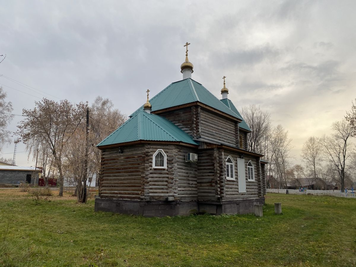 Церковь Троицы Живоначальной, Новочернореченский (Козульский район, Красноярский край). фасады, Вид с СВ