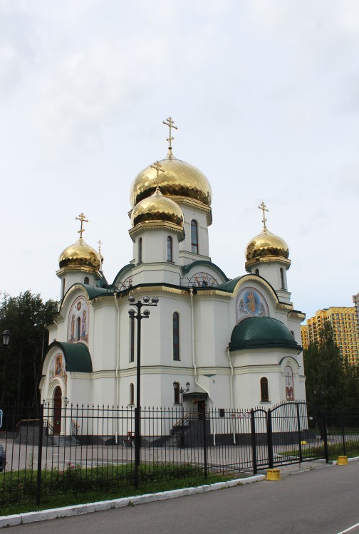 Приморский район. Церковь Воздвижения Креста Господня на Каменке. фасады, Вид с юго-востока